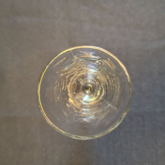 Set Of 4 Iridescent Glass Cordial Glasses / Goblets - Picture 4 of 7